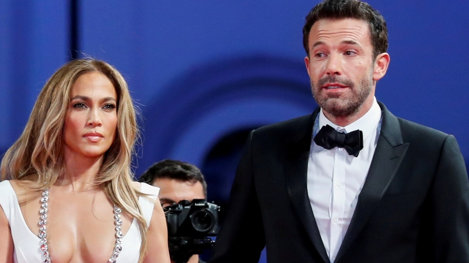 Ben Affleck gets closer to ex-wife Jennifer Garner, rents $100k-a-month mansion amid Jello split rumors