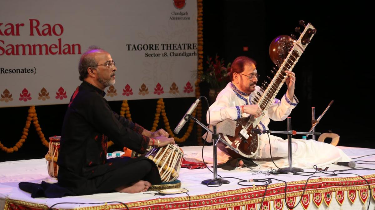 Bhaskar Rao Nritya Sangeet Sammelan is the meeting place of gharanas