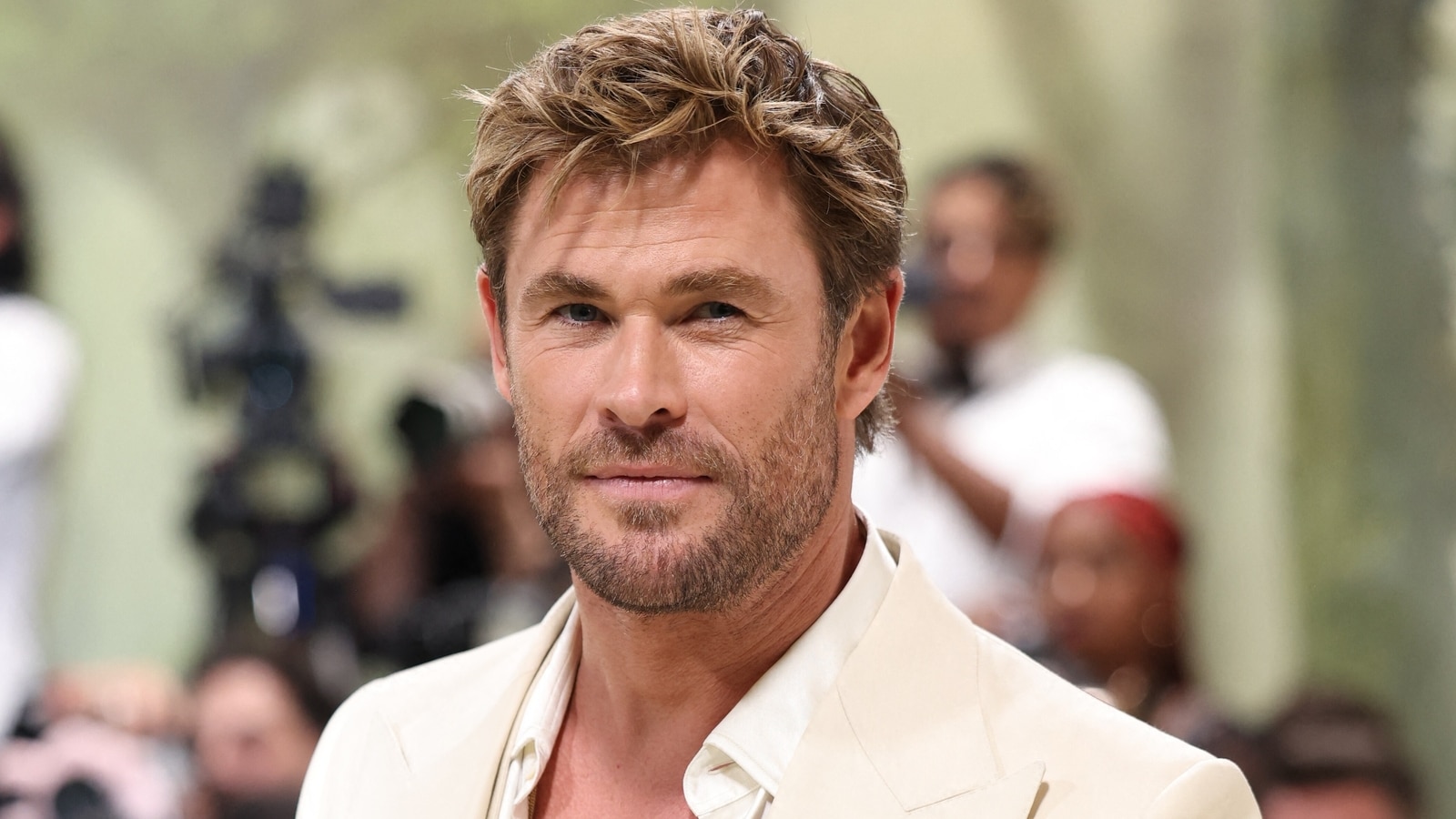 Chris Hemsworth hits back at Martin Scorsese, Francis Ford Coppola for criticizing Marvel movies: 'It was shocking to me'