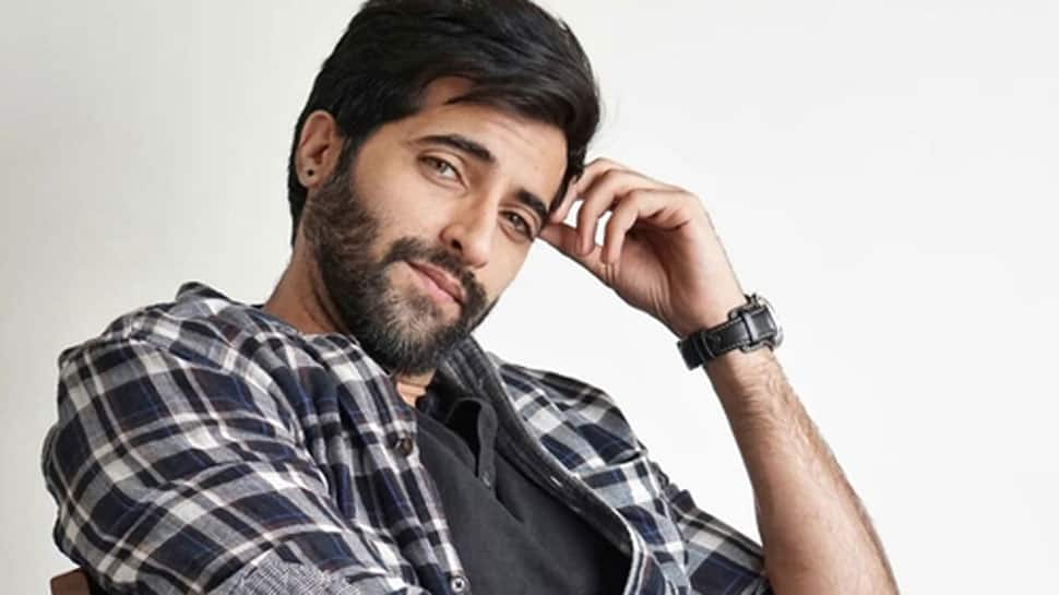 Fighter actor Akshay Oberoi says, if being naked is necessary for a character then I am ready for it