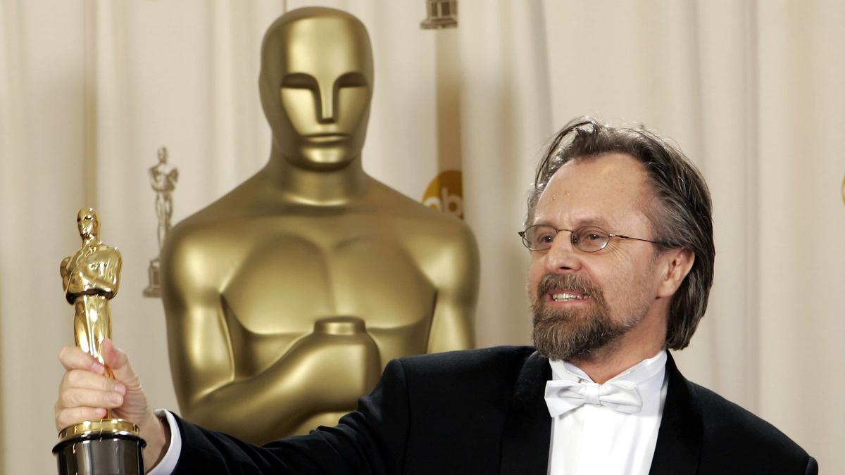 Jan A.P. Kaczmarek, Oscar-winning composer of 'Finding Neverland', dies at 71