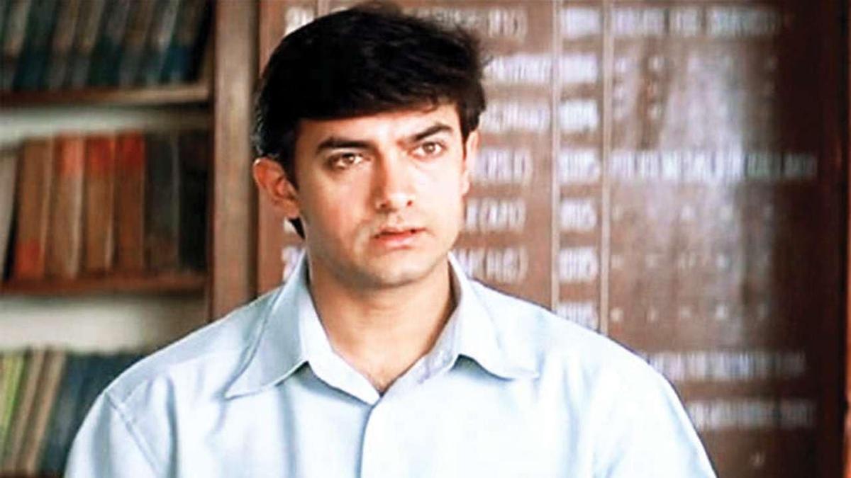 On completion of 25 years of ‘Sarfarosh’, Aamir Khan said that the team is seriously making its sequel.