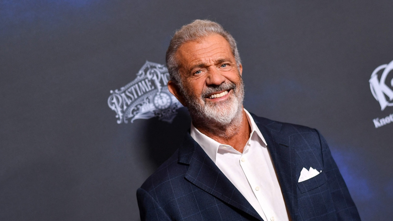 'IQ of a fence post', Mel Gibson explains who he won't support for the 2024 election