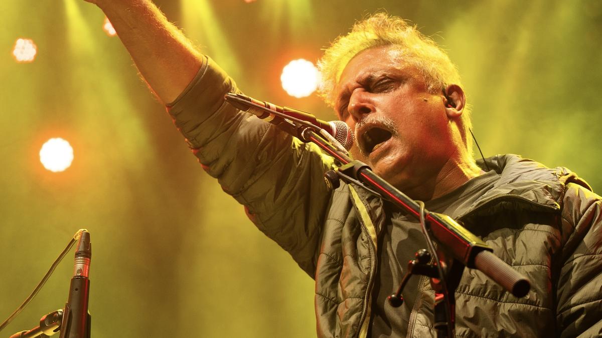 Singer and actor Piyush Mishra is ready for his multi-city music tour