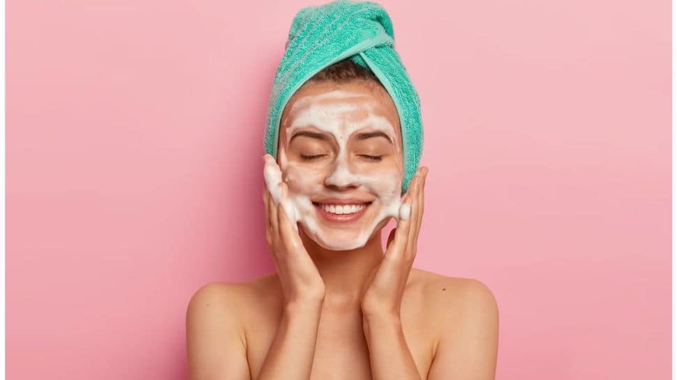 5 Simple Daily Practices to Maintain Healthy Skin