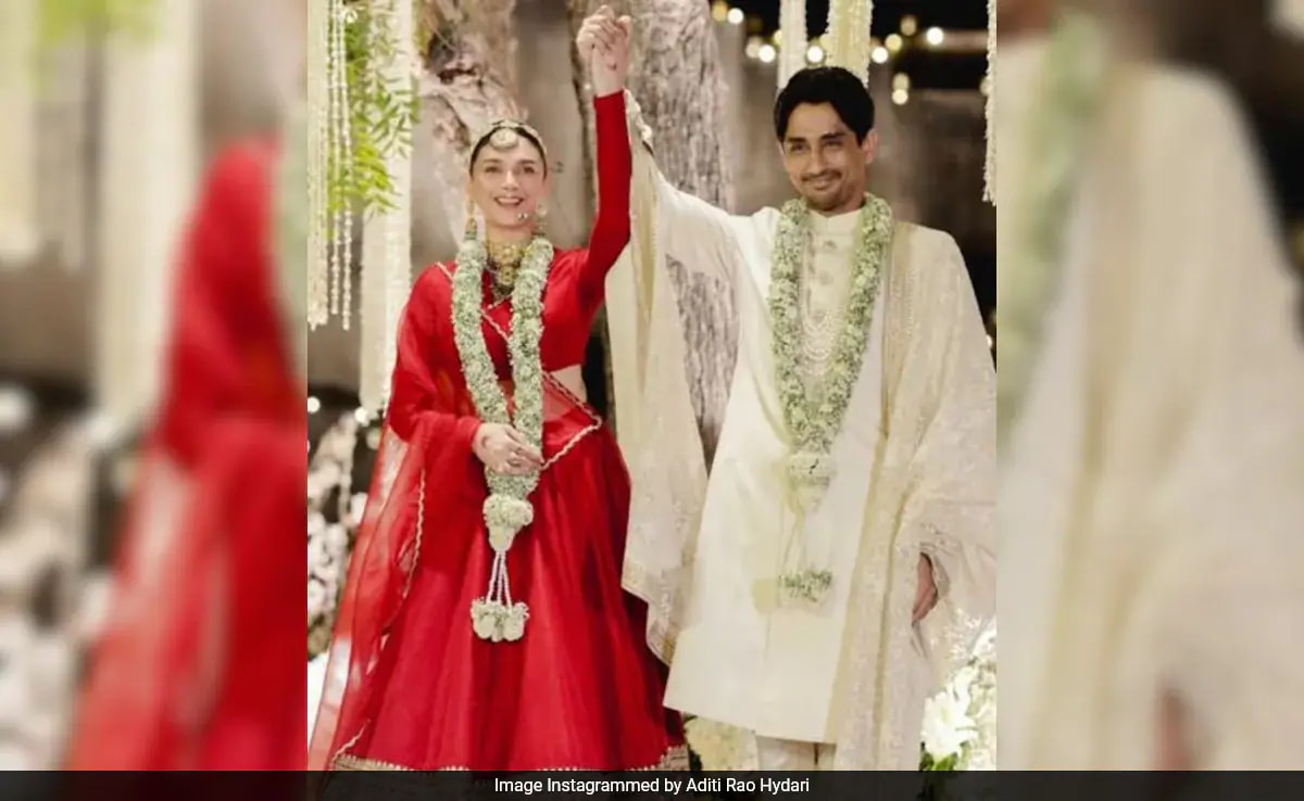 Aditi Rao Hydari and Sidharth share new photos from their wedding (this time, it's Rajasthan)