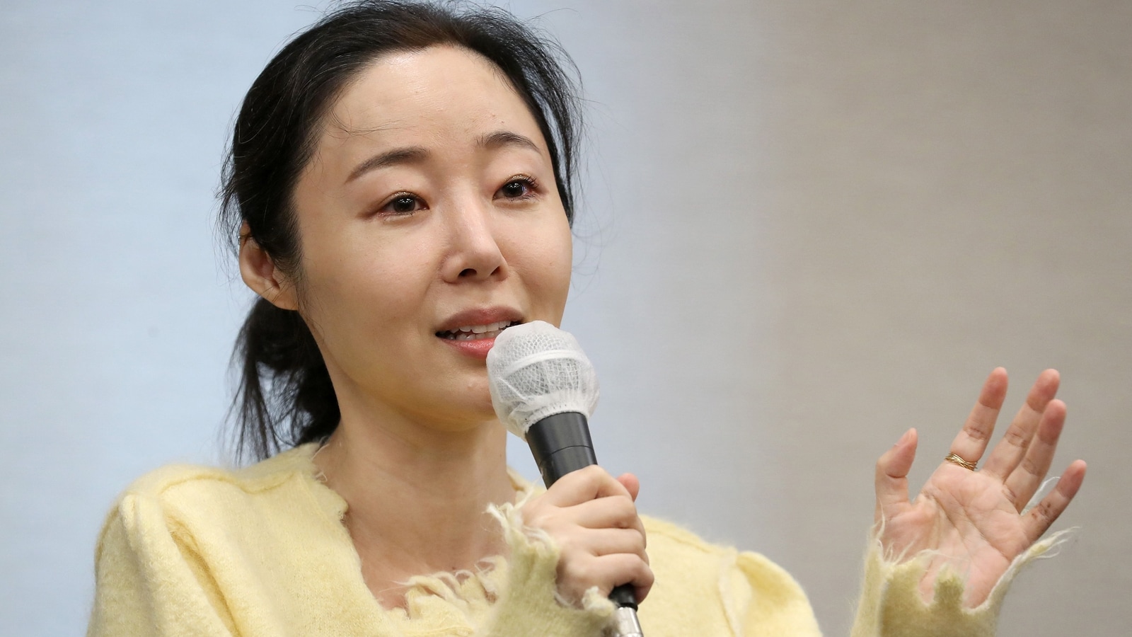 Min Hee-jin resigns as ADOR’s internal director, leaves HYBE after more allegations: Its moral decline reaches peak