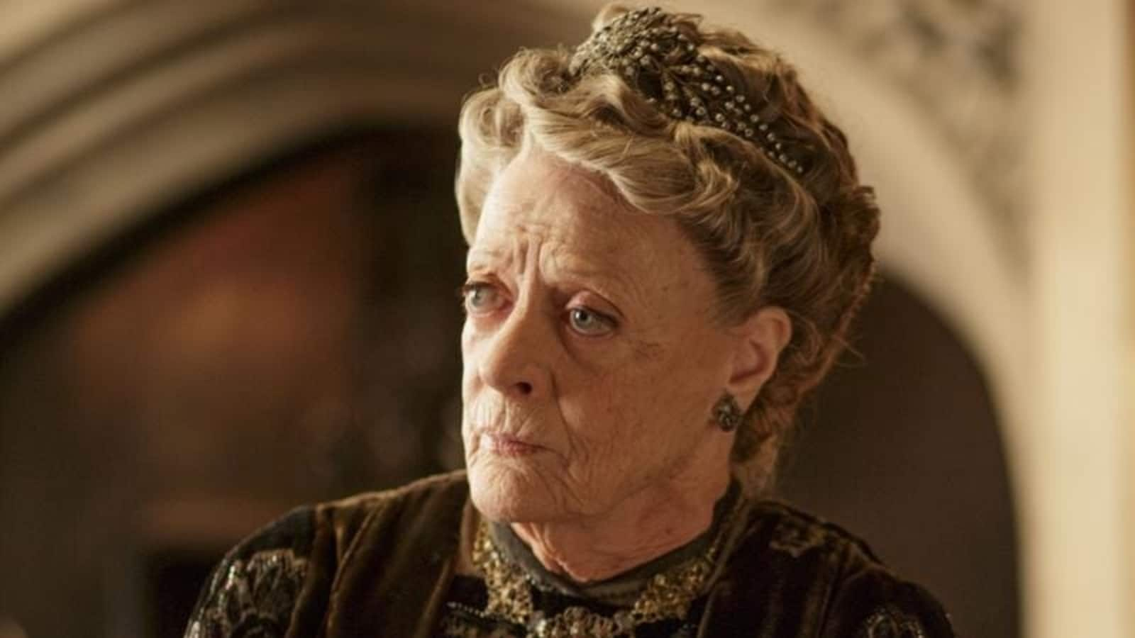 Maggie Smith will be honored in Downton Abbey 3, executive producer confirms