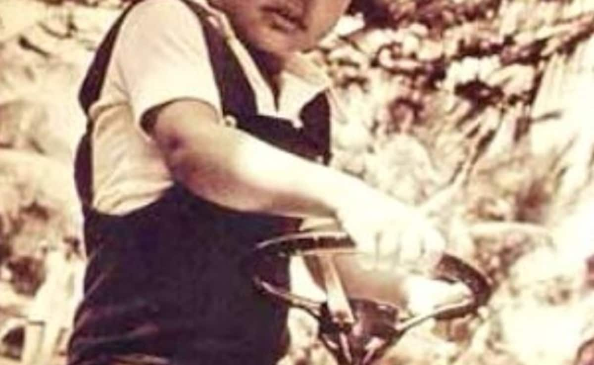 Aishwarya Rai Bachchan shares Abhishek Bachchan's childhood picture on her 49th birthday