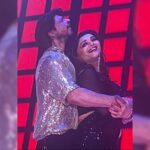 IIFA 2025: Shah Rukh Khan and Madhuri Dixit again made Heart is crazy Magic on stage