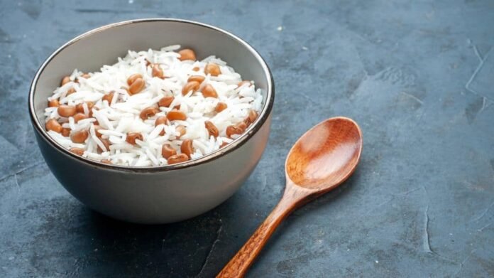 Are you wasting food and leaving the remaining? Beware! Astrologer says you are attracting bad luck


