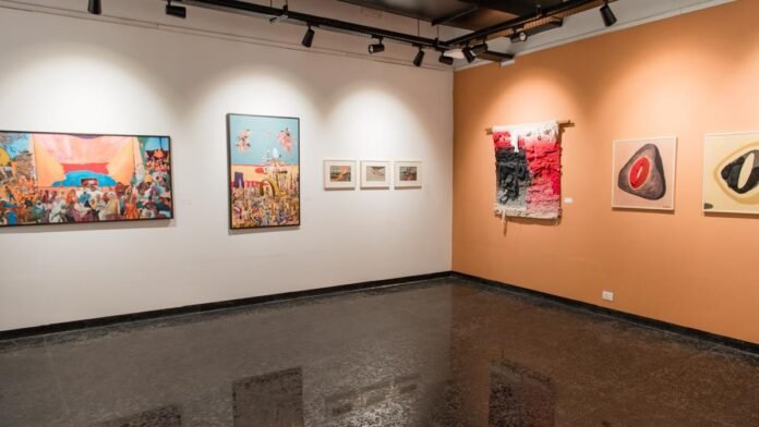 For the first time, five of India's five most influential art galleries collaborate for contemporary in Chennai. 

